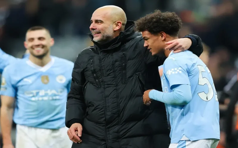 تحديات دفاعية تعيق مانشستر سيتي.. دور جيهي في كسر الإحباط